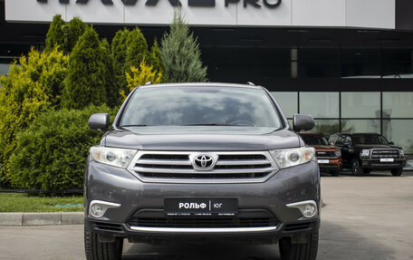 Toyota Highlander III, 2011 год, 1 595 000 рублей, 2 фотография