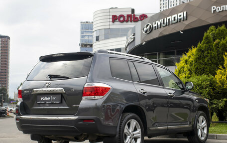 Toyota Highlander III, 2011 год, 1 595 000 рублей, 5 фотография