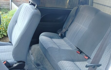 Daihatsu Mira VI, 2002 год, 320 000 рублей, 3 фотография