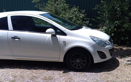 Opel Corsa D, 2013 год, 590 000 рублей, 2 фотография