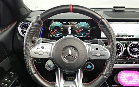 Mercedes-Benz GLB AMG, 2022 год, 3 325 000 рублей, 10 фотография