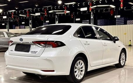 Toyota Corolla, 2022 год, 1 690 000 рублей, 4 фотография