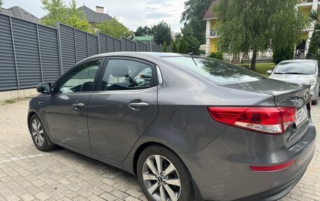 KIA Rio III рестайлинг, 2015 год, 890 000 рублей, 4 фотография
