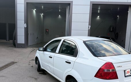 Chevrolet Aveo III, 2011 год, 345 000 рублей, 3 фотография