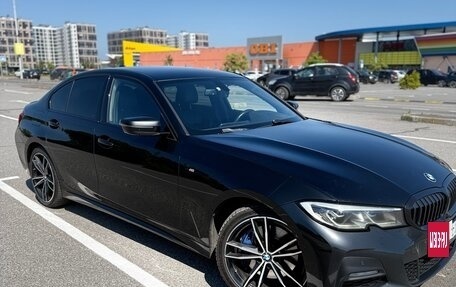 BMW 3 серия, 2019 год, 3 050 000 рублей, 14 фотография
