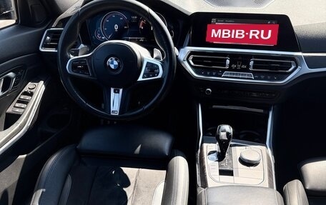BMW 3 серия, 2019 год, 3 050 000 рублей, 21 фотография