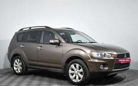Mitsubishi Outlander III рестайлинг 3, 2012 год, 1 249 000 рублей, 3 фотография