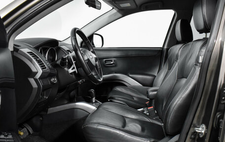 Mitsubishi Outlander III рестайлинг 3, 2012 год, 1 249 000 рублей, 11 фотография