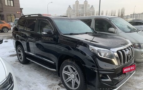 Toyota Land Cruiser Prado 150 рестайлинг 2, 2015 год, 4 400 000 рублей, 7 фотография