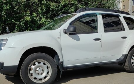 Renault Duster I рестайлинг, 2017 год, 950 000 рублей, 4 фотография