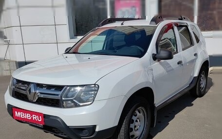 Renault Duster I рестайлинг, 2017 год, 950 000 рублей, 3 фотография