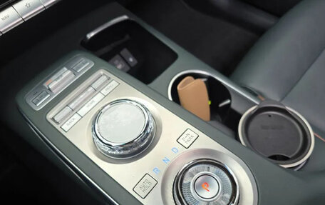 Genesis GV70, 2022 год, 3 720 000 рублей, 9 фотография