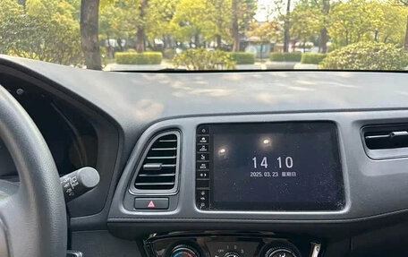 Honda Vezel, 2021 год, 1 520 000 рублей, 12 фотография