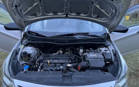 Hyundai Solaris II рестайлинг, 2014 год, 780 000 рублей, 9 фотография