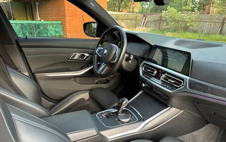 BMW 3 серия, 2021 год, 4 100 000 рублей, 21 фотография