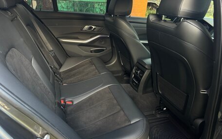 BMW 3 серия, 2021 год, 4 100 000 рублей, 23 фотография
