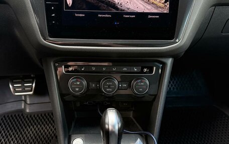 Volkswagen Tiguan II, 2019 год, 3 390 000 рублей, 4 фотография