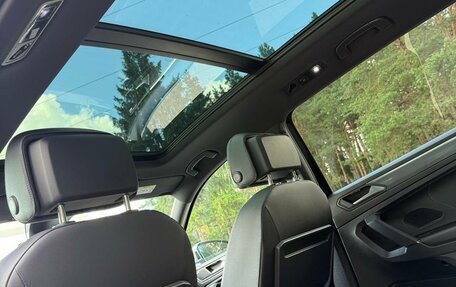 Volkswagen Tiguan II, 2019 год, 3 390 000 рублей, 11 фотография