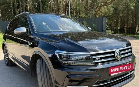 Volkswagen Tiguan II, 2019 год, 3 390 000 рублей, 14 фотография