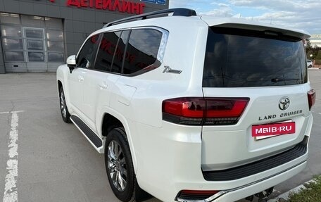 Toyota Land Cruiser, 2021 год, 11 000 000 рублей, 3 фотография