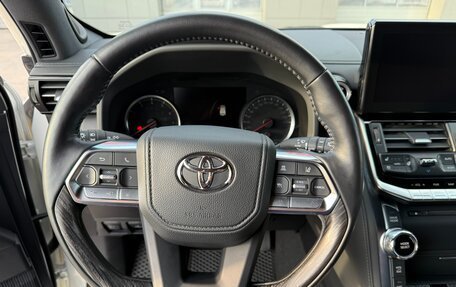 Toyota Land Cruiser, 2021 год, 11 000 000 рублей, 12 фотография