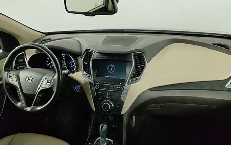 Hyundai Santa Fe III рестайлинг, 2016 год, 2 355 000 рублей, 11 фотография