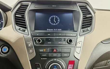 Hyundai Santa Fe III рестайлинг, 2016 год, 2 355 000 рублей, 15 фотография