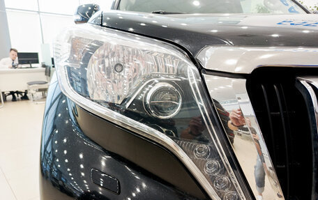 Toyota Land Cruiser Prado 150 рестайлинг 2, 2015 год, 3 620 000 рублей, 21 фотография