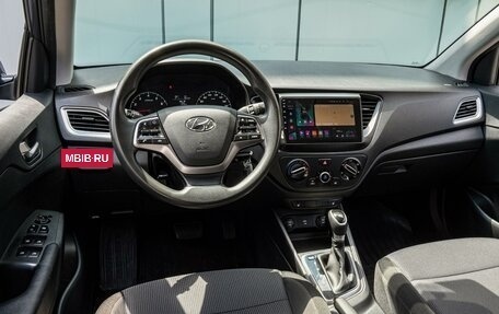 Hyundai Solaris II рестайлинг, 2021 год, 1 520 000 рублей, 6 фотография