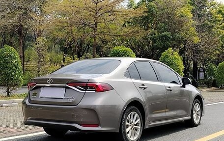 Toyota Corolla, 2022 год, 1 200 000 рублей, 4 фотография