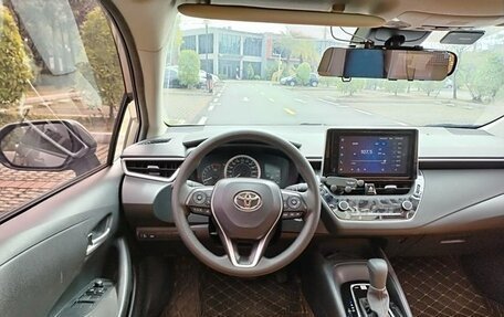 Toyota Corolla, 2022 год, 1 200 000 рублей, 12 фотография