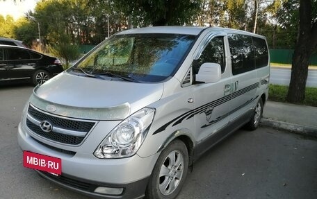 Hyundai Grand Starex Grand Starex I рестайлинг 2, 2009 год, 1 200 000 рублей, 3 фотография