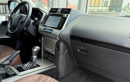Toyota Land Cruiser Prado 150 рестайлинг 2, 2019 год, 5 497 000 рублей, 12 фотография