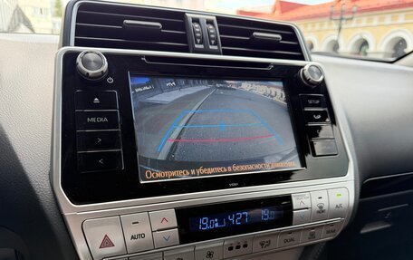 Toyota Land Cruiser Prado 150 рестайлинг 2, 2019 год, 5 497 000 рублей, 6 фотография