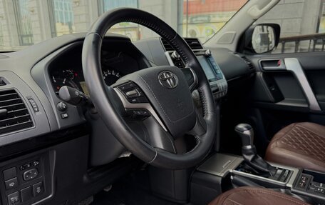 Toyota Land Cruiser Prado 150 рестайлинг 2, 2019 год, 5 497 000 рублей, 11 фотография