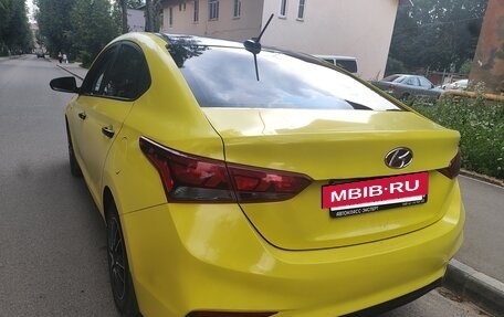 Hyundai Solaris II рестайлинг, 2018 год, 1 500 000 рублей, 3 фотография