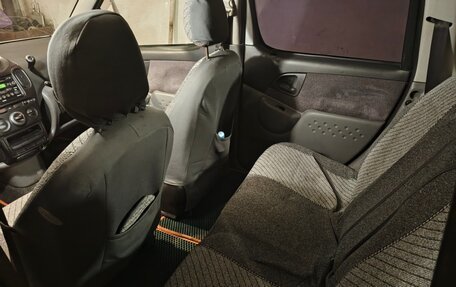 Toyota FunCargo, 2000 год, 360 000 рублей, 4 фотография