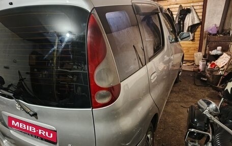 Toyota FunCargo, 2000 год, 360 000 рублей, 6 фотография