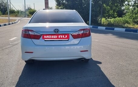 Toyota Camry, 2014 год, 2 300 000 рублей, 4 фотография