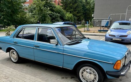 Mercedes-Benz W123, 1982 год, 428 000 рублей, 4 фотография