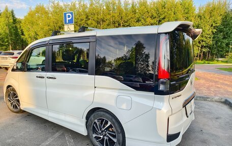Honda Stepwgn IV, 2015 год, 2 100 000 рублей, 3 фотография