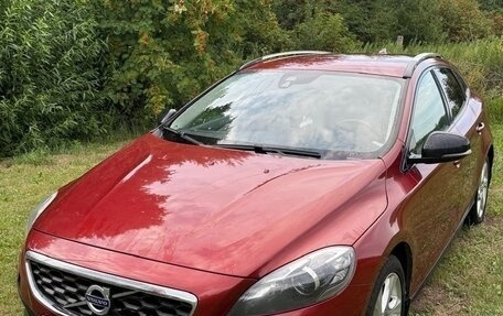 Volvo V40 Cross Country I, 2014 год, 1 400 000 рублей, 4 фотография