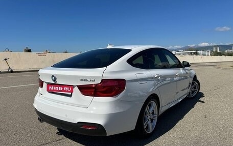 BMW 3 серия, 2018 год, 2 600 000 рублей, 10 фотография