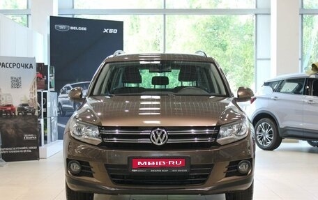 Volkswagen Tiguan I, 2016 год, 1 670 000 рублей, 2 фотография