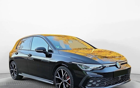 Volkswagen Golf VIII, 2022 год, 2 165 666 рублей, 2 фотография