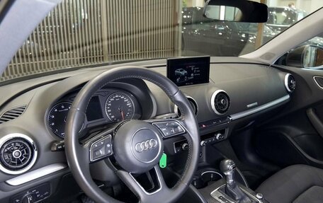 Audi A3, 2016 год, 1 785 000 рублей, 11 фотография