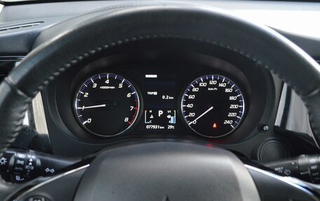 Mitsubishi Outlander III рестайлинг 3, 2019 год, 2 229 000 рублей, 12 фотография