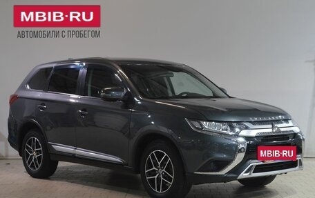 Mitsubishi Outlander III рестайлинг 3, 2019 год, 2 229 000 рублей, 7 фотография