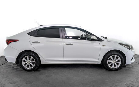 Hyundai Solaris II рестайлинг, 2017 год, 1 055 000 рублей, 4 фотография