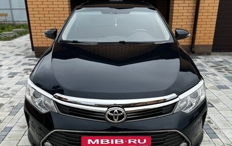 Toyota Camry, 2015 год, 1 800 000 рублей, 3 фотография